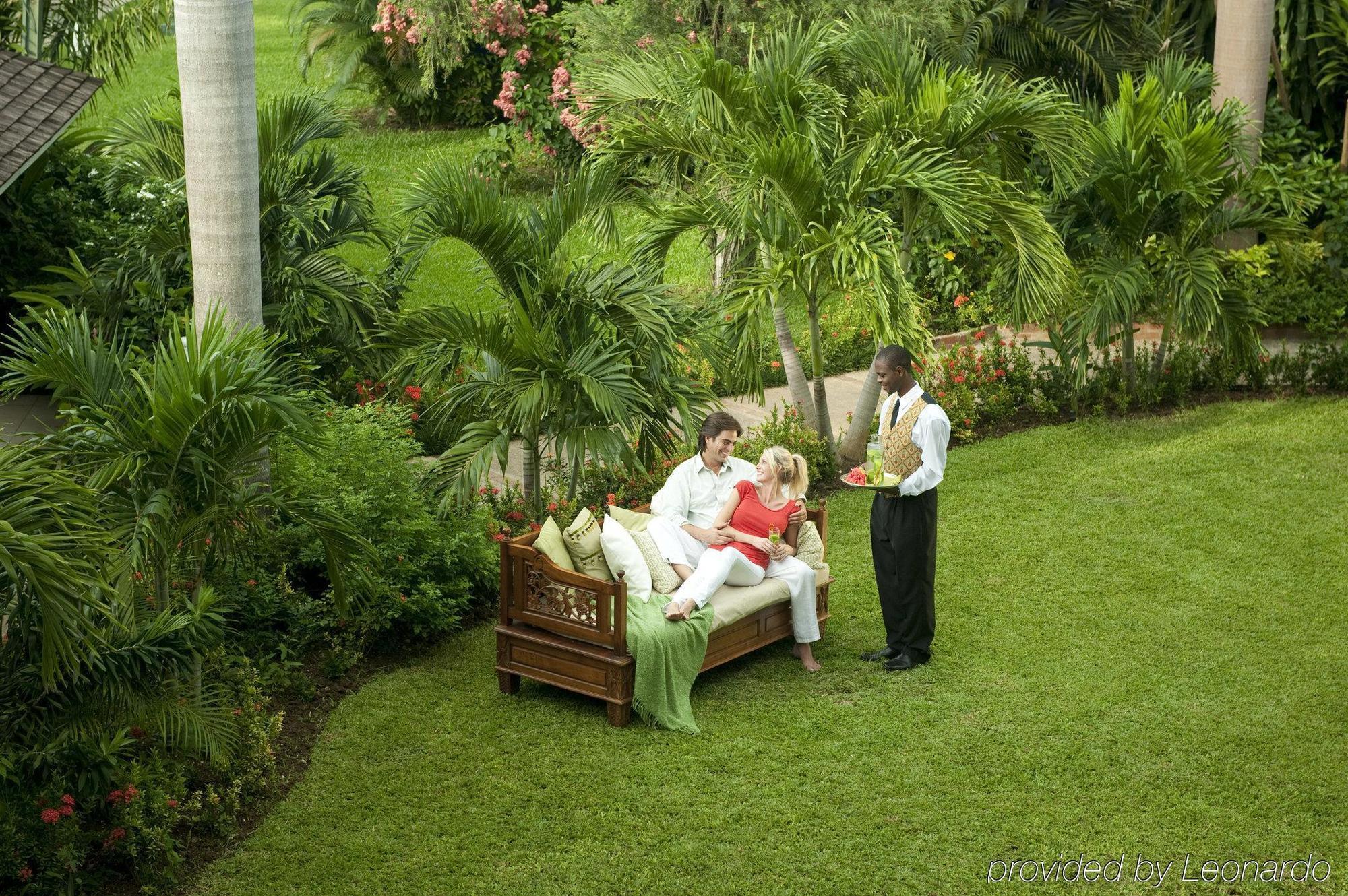 Sandals Inn All Inclusive - Couples Only (Adults Only) Montego Bay Exterior foto